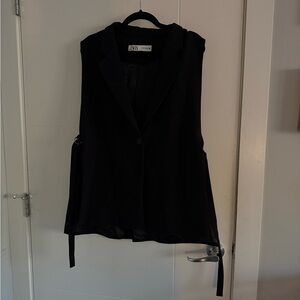 Zara Black Sleeveless Blazer/Vest